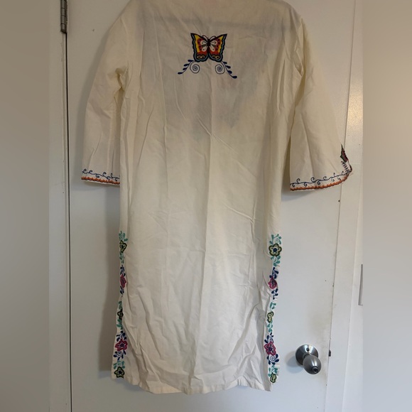 Lisa Curran Embroidered White Kaftan Dress - Picture 4 of 8